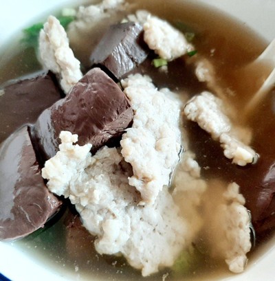 ต้มเลือดหมู หมูบะช่อ
