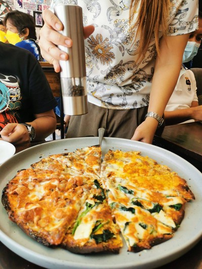 จัมโบ้พิซซ่า