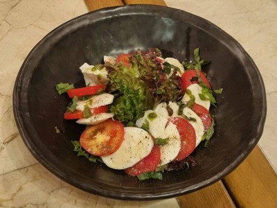 Caprese (Sliced Tomatoes, Buffalo Mozzarella Cheese and Basil)