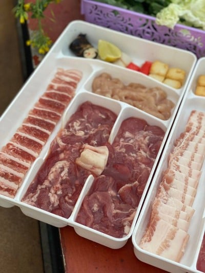 สบายดีสี่องศา(หมูกะทะ)