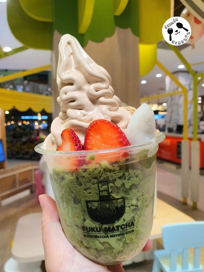 วาราบิโมจิมัทฉะบิงซูพาเฟ่ต์