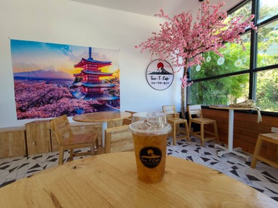 Two - T- Cafe’ & House ศรีสะเกษ