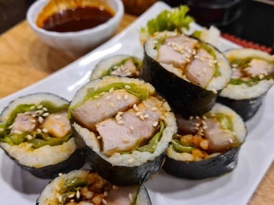 MENU_370359yF_1642522112