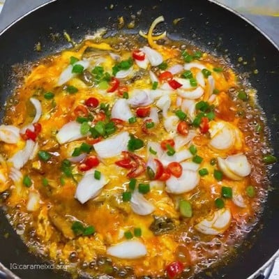วิธีทำ ข้าวไข่ขยี้ปลากระป๋อง วิธีทำ ข้าวไข่ขยี้ปลากระป๋อง