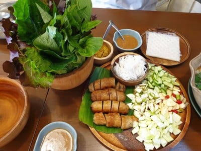 อาหาร หรือ เครื่องดื่ม