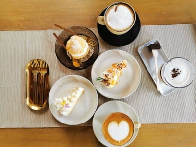 เมนูของร้าน Café de Thyme (คาเฟ่ เดอ ไธม์)