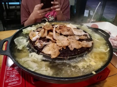 หมูกระทะ