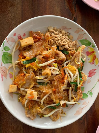 ผัดไทกุ้งสด