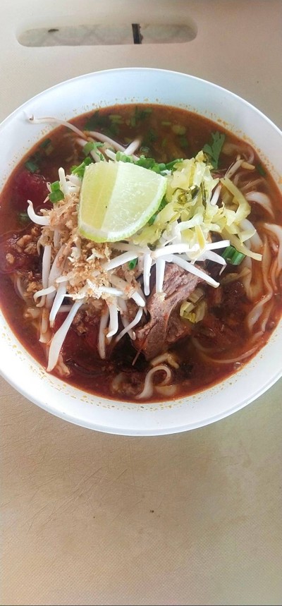 ใหญ่ตกหมู