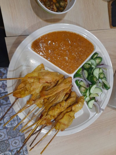 หมูสะเต๊ะ