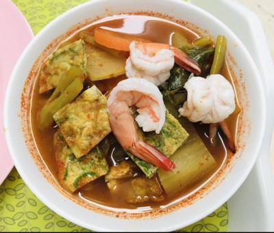 แกงส้มผักรวมกุ้ง+ข้าวไข่ตามใจ