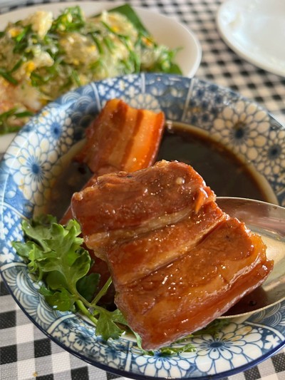 หมูฮ้อง