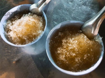 อาหาร หรือ เครื่องดื่ม