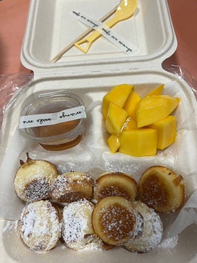 อาหาร หรือ เครื่องดื่ม