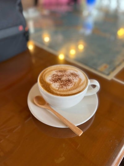 HOT CAPPUCHINO