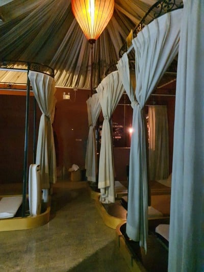 ห้องนวดไทย