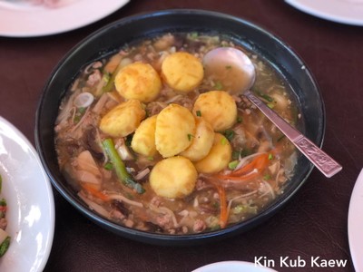 เต้าหู้กรอบทรงเครื่อง