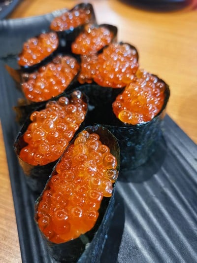 เมนูของร้าน Aroi Sushi Thru Thonglor ถนนเพชรบุรีตัดใหม่