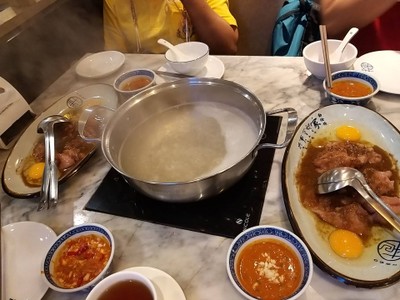 สุกี้หมู