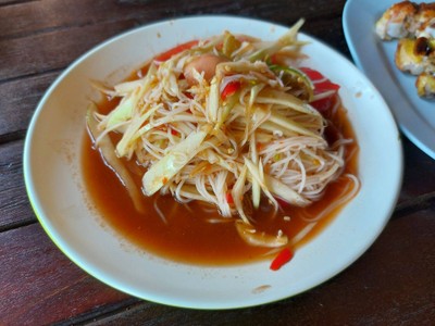 อาหาร หรือ เครื่องดื่ม