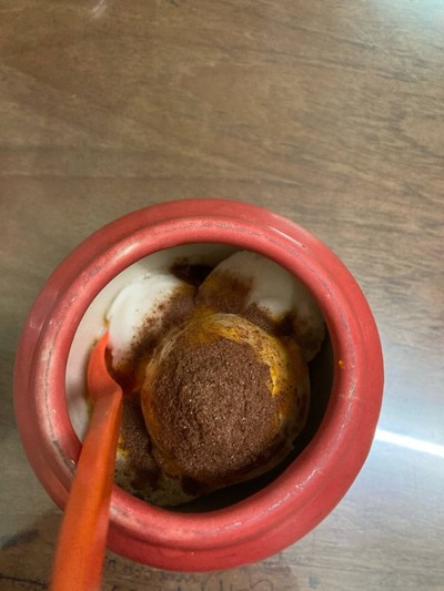 ไอติมลิ้นจี่ใส่ไข่