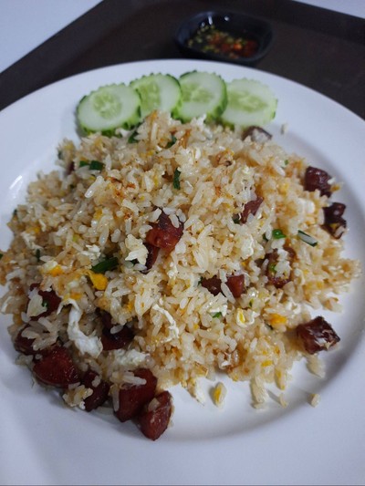 ข้าวผัดกุนเชียง