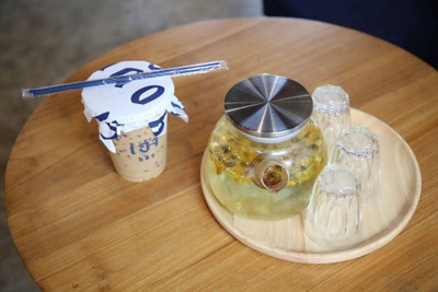 อาหาร หรือ เครื่องดื่ม