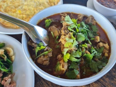 แกงแคไก่บ้าน