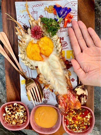 กุ้งแม่น้ำย่างรมควันไม้มะขาม