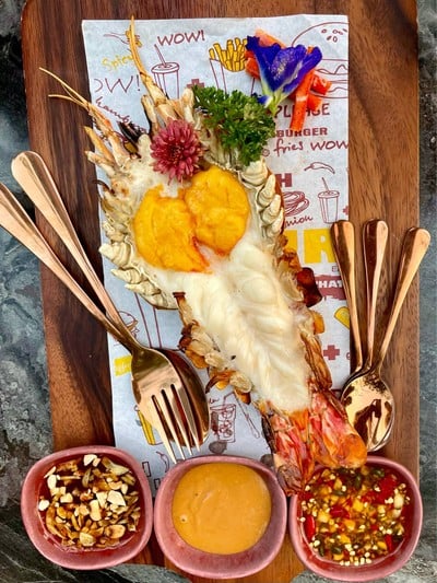 กุ้งแม่น้ำย่างรมควันไม้มะขาม