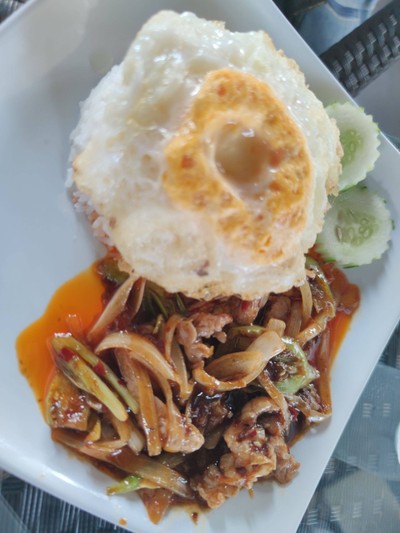 พริกเผาหมู