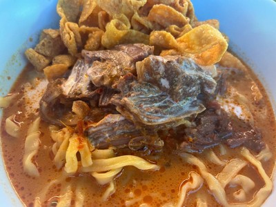 ข้าวซอยเนื้อ ราคา30บาท