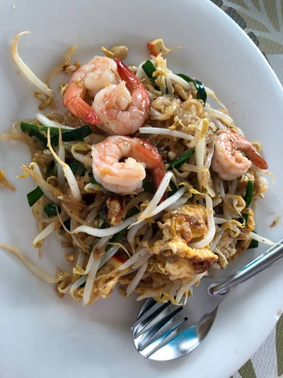 ผัดไทยกุ้งสด