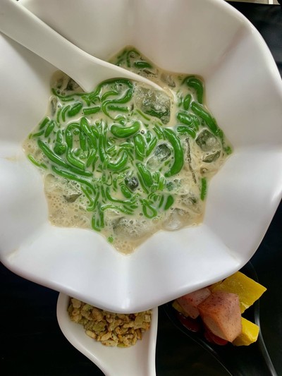 หวานเพลิน ลอดช่องวัดเจษฯ