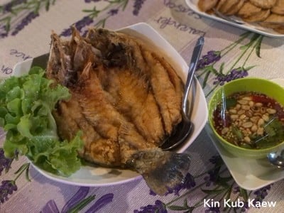 ปลากระพงทอดน้ำปลา