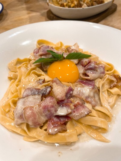 พาสต้าคาโบนาร่า