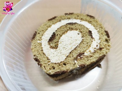 Coffee Fresh Cream Roll