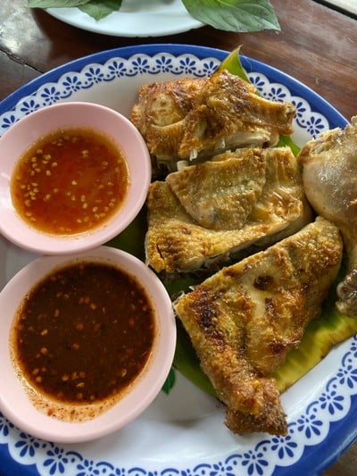 ไก่ย่างท่าช้าง