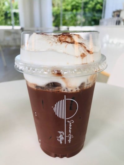 ช๊อคโกแลตเย็น