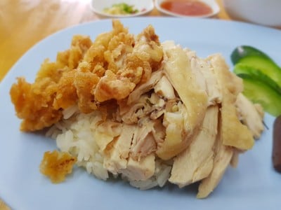 ข้าวมันไก่พิชัยไก่ตอน เชียงใหม่