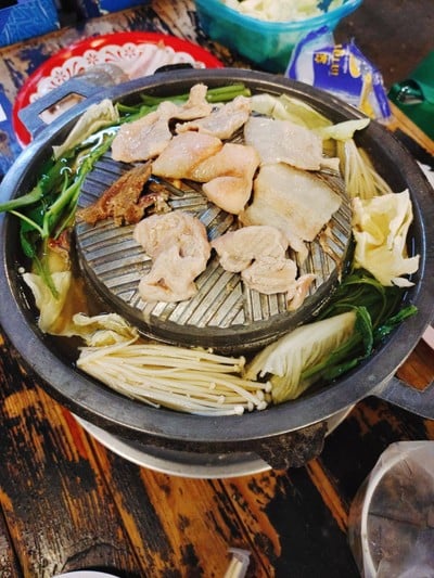 อาหาร หรือ เครื่องดื่ม