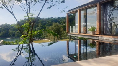 สระว่ายน้ำ/ชายหาด