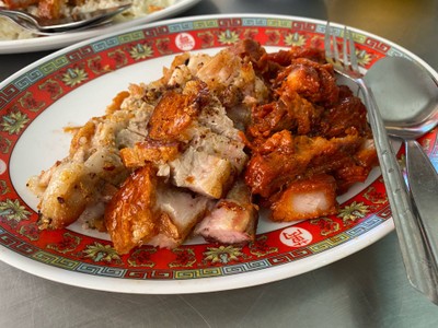 หมูแดงหมูกรอบจานเล็ก