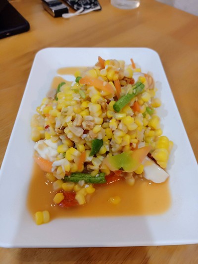 ตำข้าวโพดไข่เค็ม