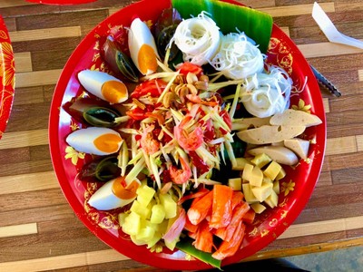 ตำถาด ยกโซ้ด