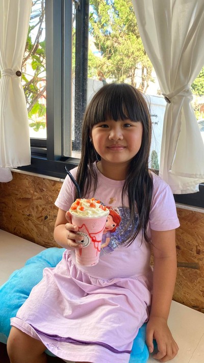 เด็กๆชอบสตอเบอรี่ปั่น