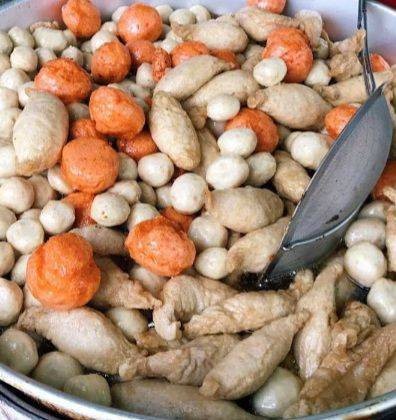 ขนาดกลางชุดรวมถอดนิ่ม น้ำจิ้มรสเด็ด ( ขนาด 2-3 ท่าน )