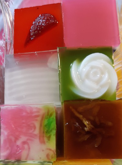 วุ้นหน้ารวม 6 ชิ้น