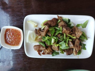 ลวกจิ้มหมูตุ๋น