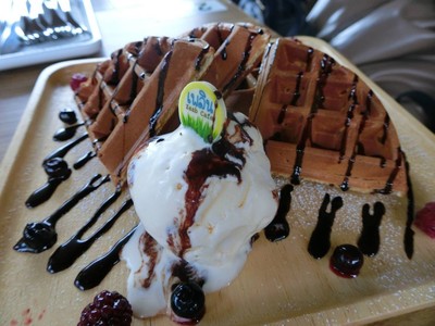 วาฟเฟิล ไอศรีม